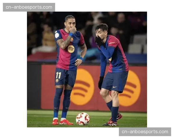 西甲第28轮综述：拉菲尼亚戴帽巴萨4分领跑，马竞黄潜坐稳欧冠区